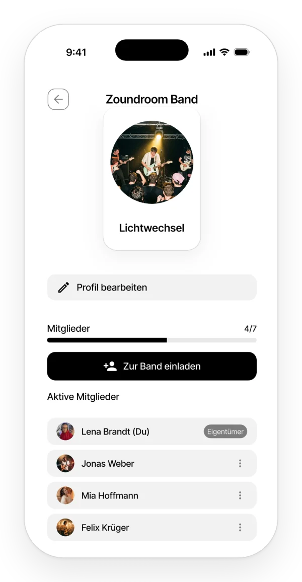 Bandverwaltung: Bild und Name, 4 von 7 Mitgliedern, die Schaltfläche zum Einladen in die Band und die Liste der aktiven Mitglieder.