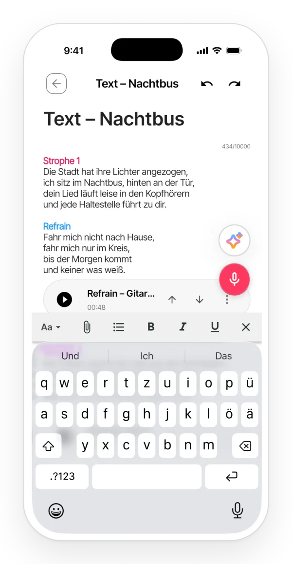 Der Notizeditor der App mit geöffneter Tastatur und der Formatierungsleiste darüber.