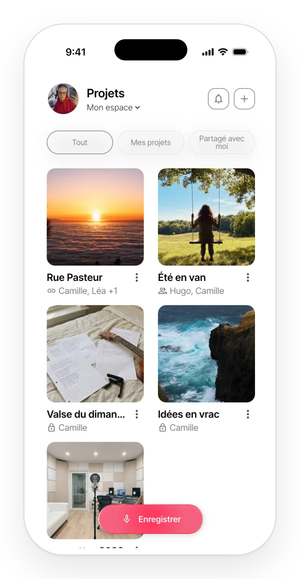 L'écran des projets de l'app sur deux colonnes, avec la couverture, le nom et les participants de chaque projet.