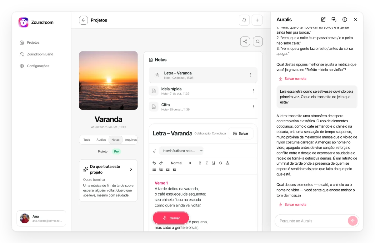 Auralis aberto ao lado de uma nota na web: a letra à esquerda e, à direita, a conversa com versos alternativos e a opção de salvá-los na nota.